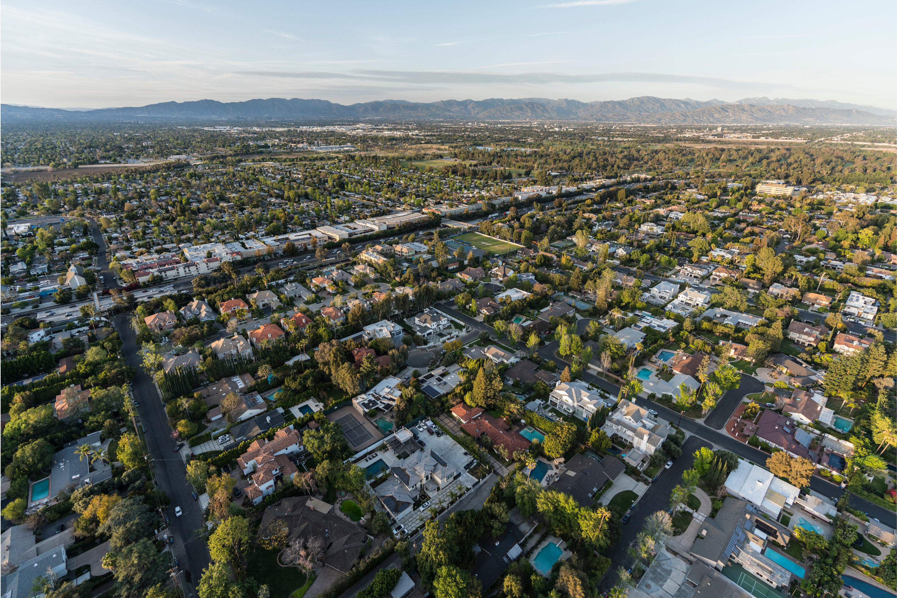 is encino a good place to live - Encino, CA Real Estate Investment