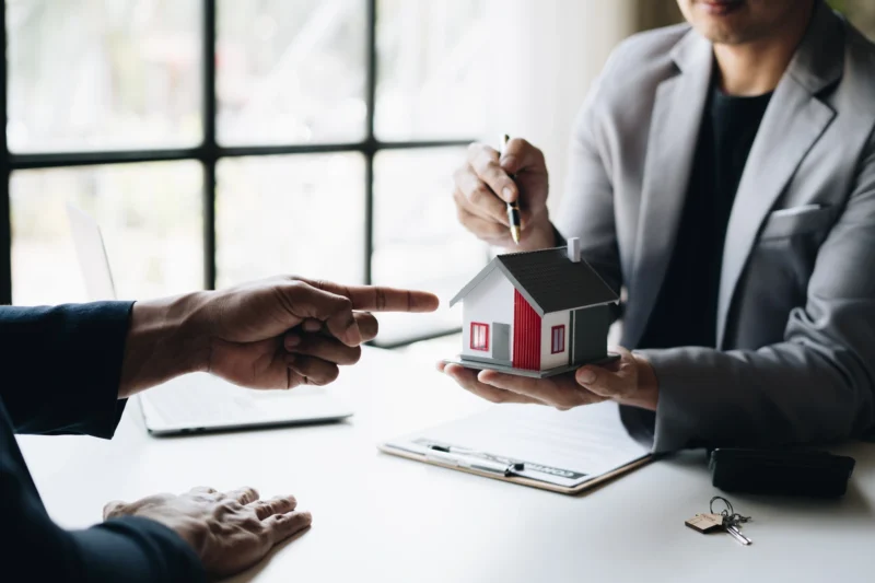 Expert Sherman Oaks property valuation by skilled agents